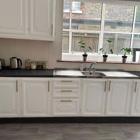 Balham, South London Spacious Guest House 5, 6 Rooms Available Exterior photo